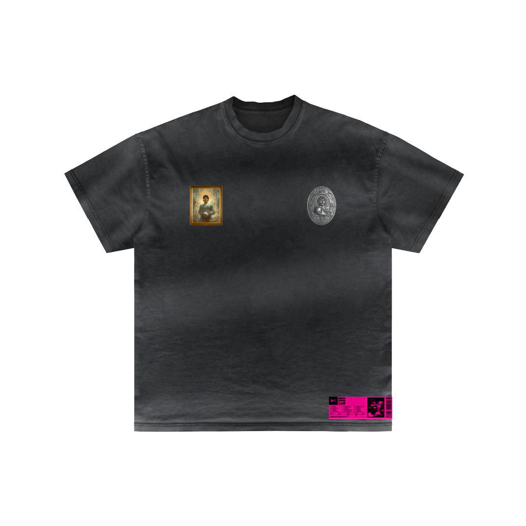 The San Maradona t-shirt by Machina - Wearable Technology is black and oversized, with a vintage-style portrait on the left chest, a Mexico 1986-inspired emblem on the right, and a bright pink text-and-graphic label near the bottom right hem.