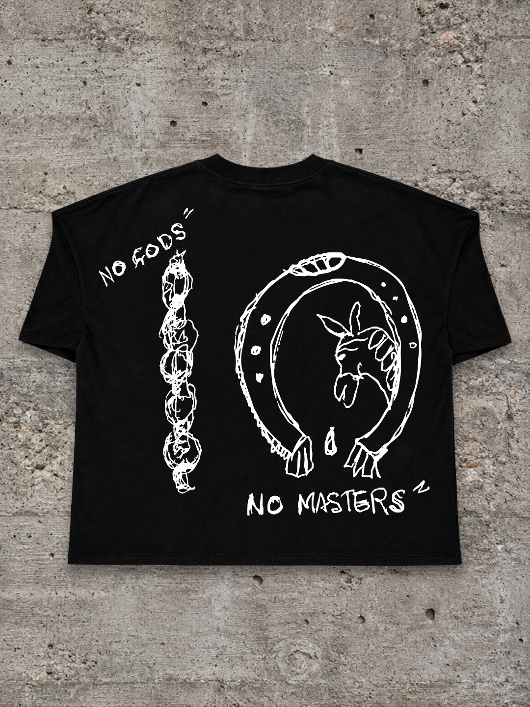 Black NI DIOS NI AMO MACHINA t-shirt featuring a white back print of a donkey inside a horseshoe, a chain, and the words NO GODS and NO MASTERS.